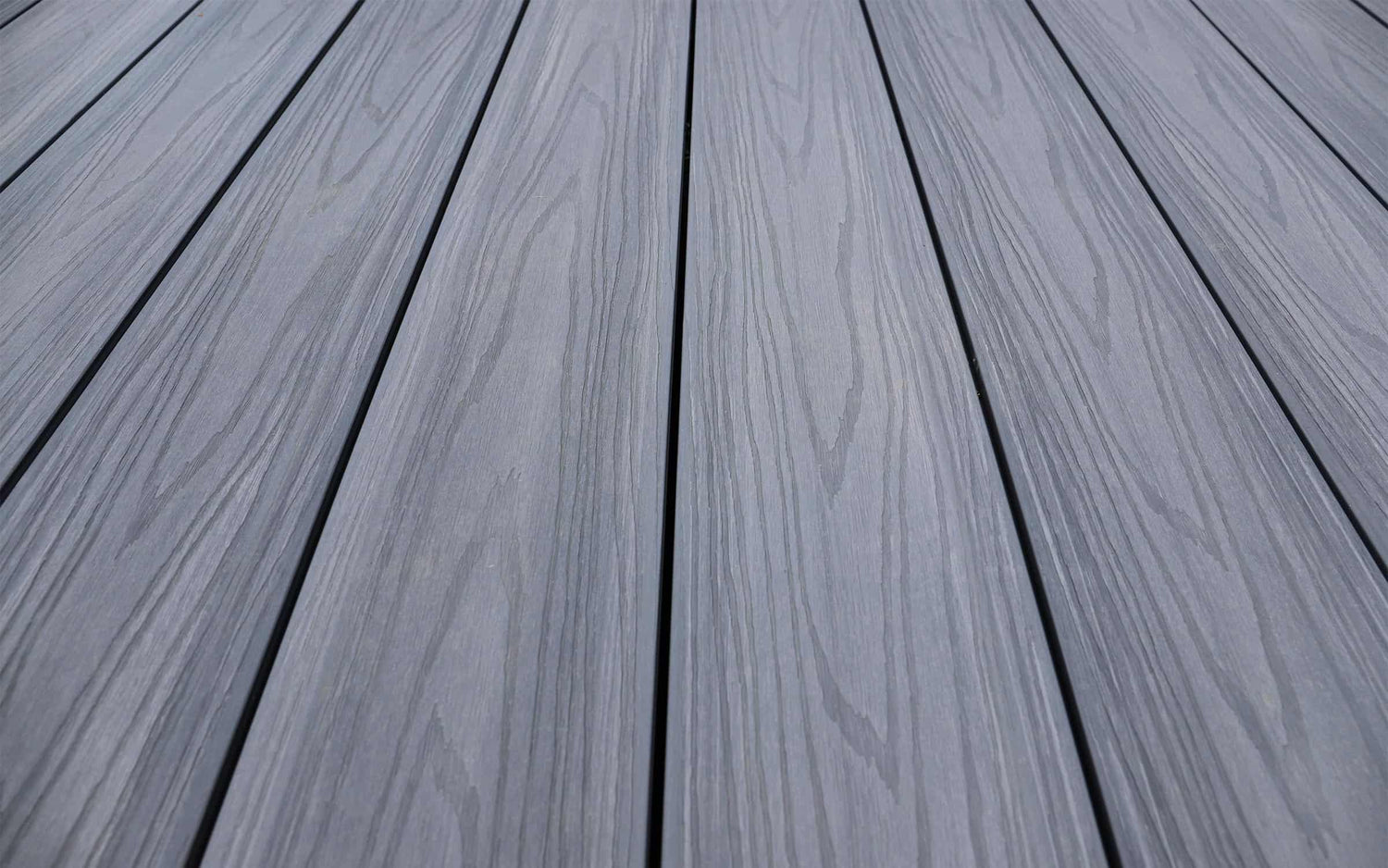 wood effect composite decking