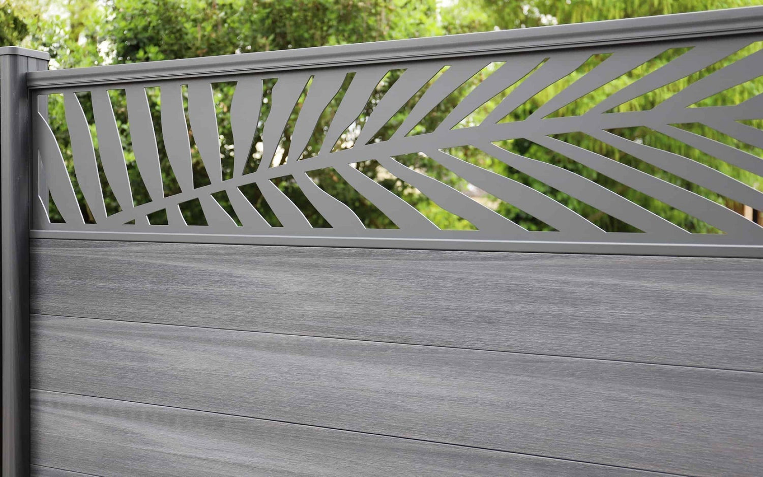 NeoTimber fence panels fitted with Leaf screen.