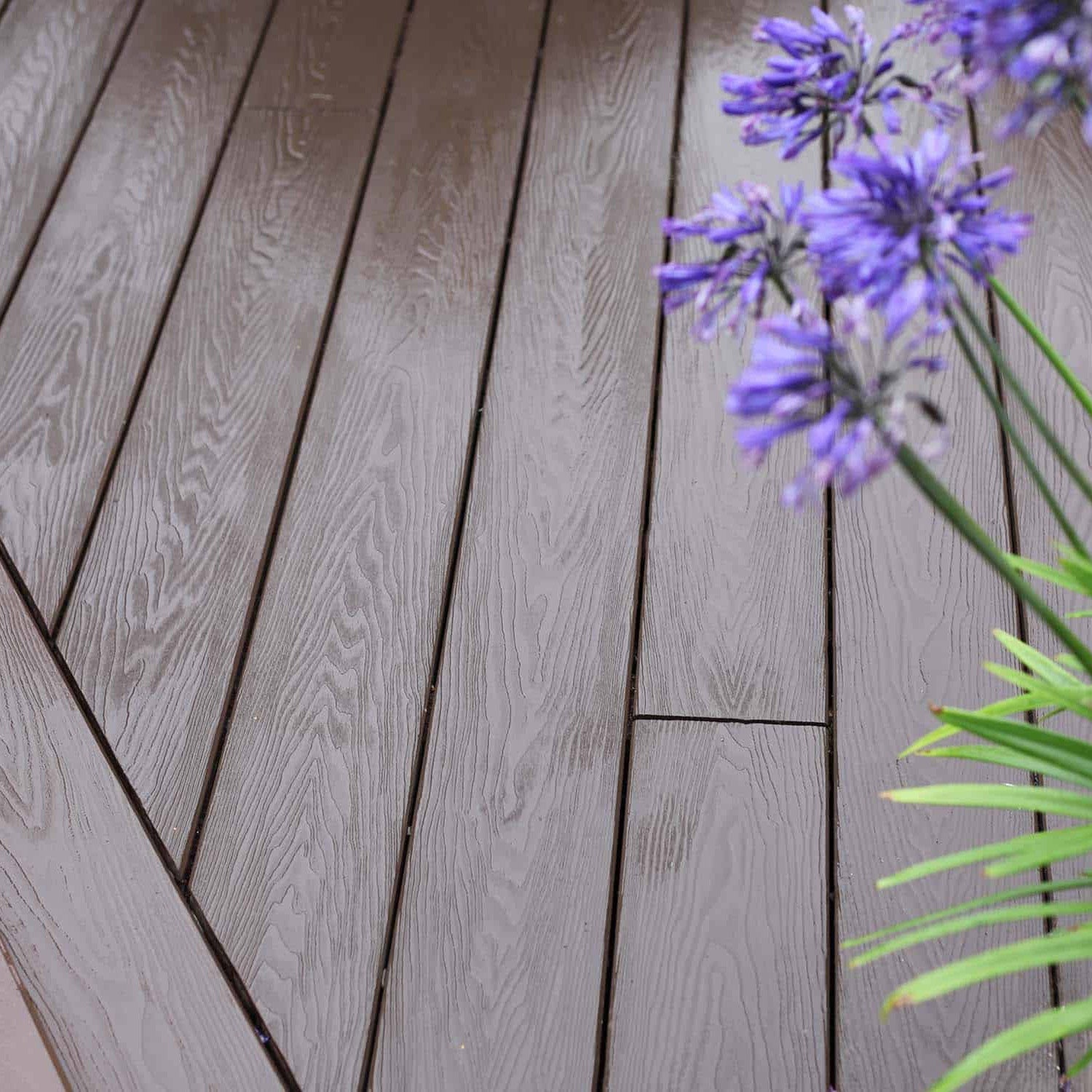 NeoTimber® Classic Solid Deck Board - Chocolate