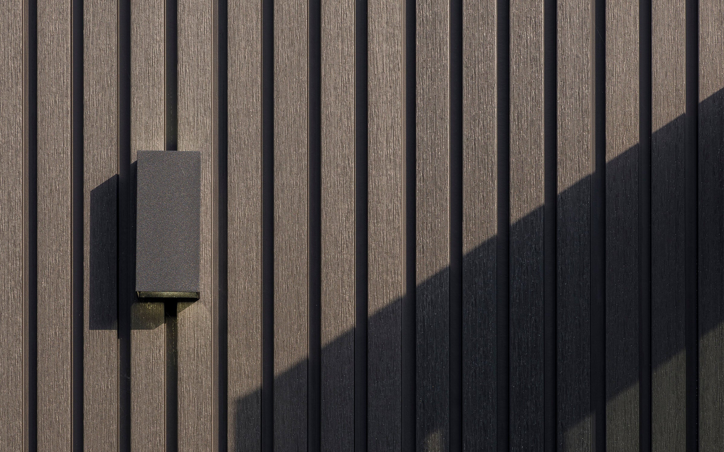 Composite cladding installation resources