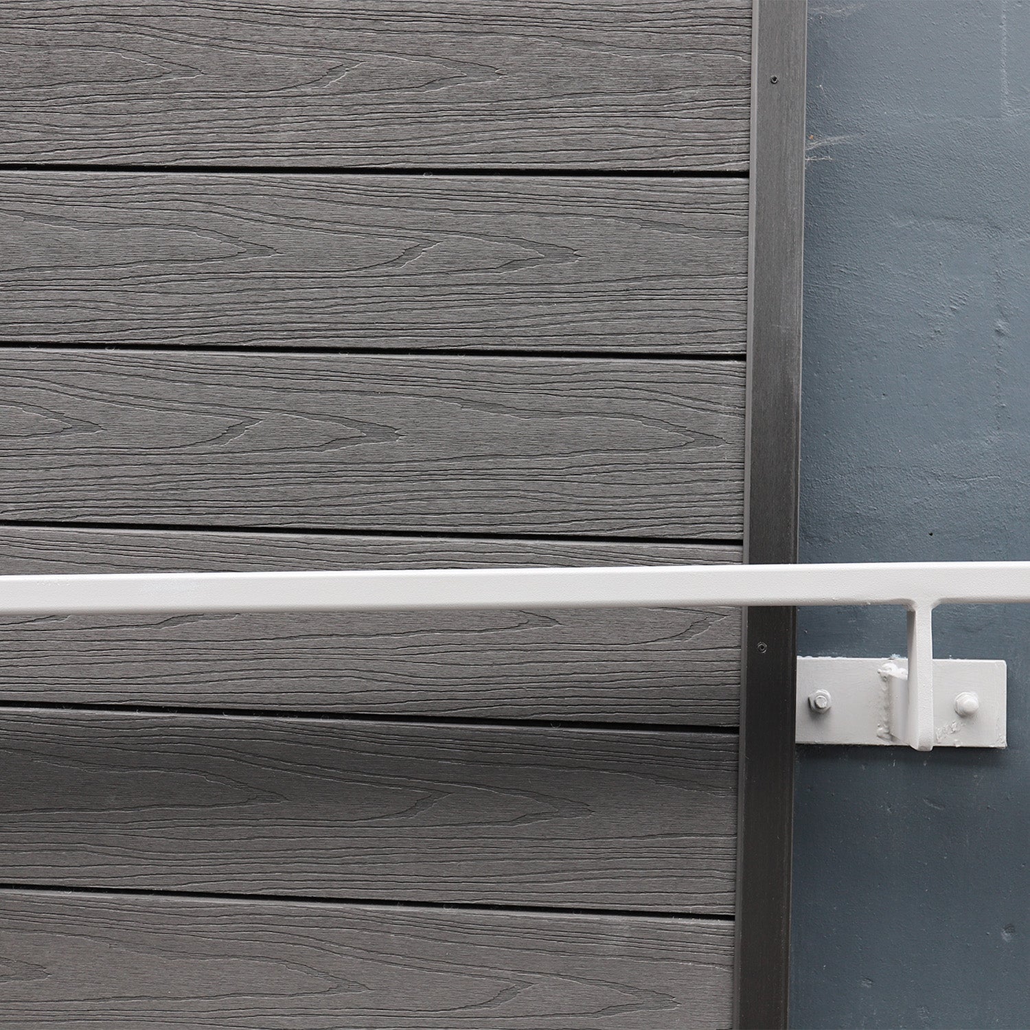 NeoTimber Deluxe Woodgrain Cladding - Premium lifelike woodgrain feature