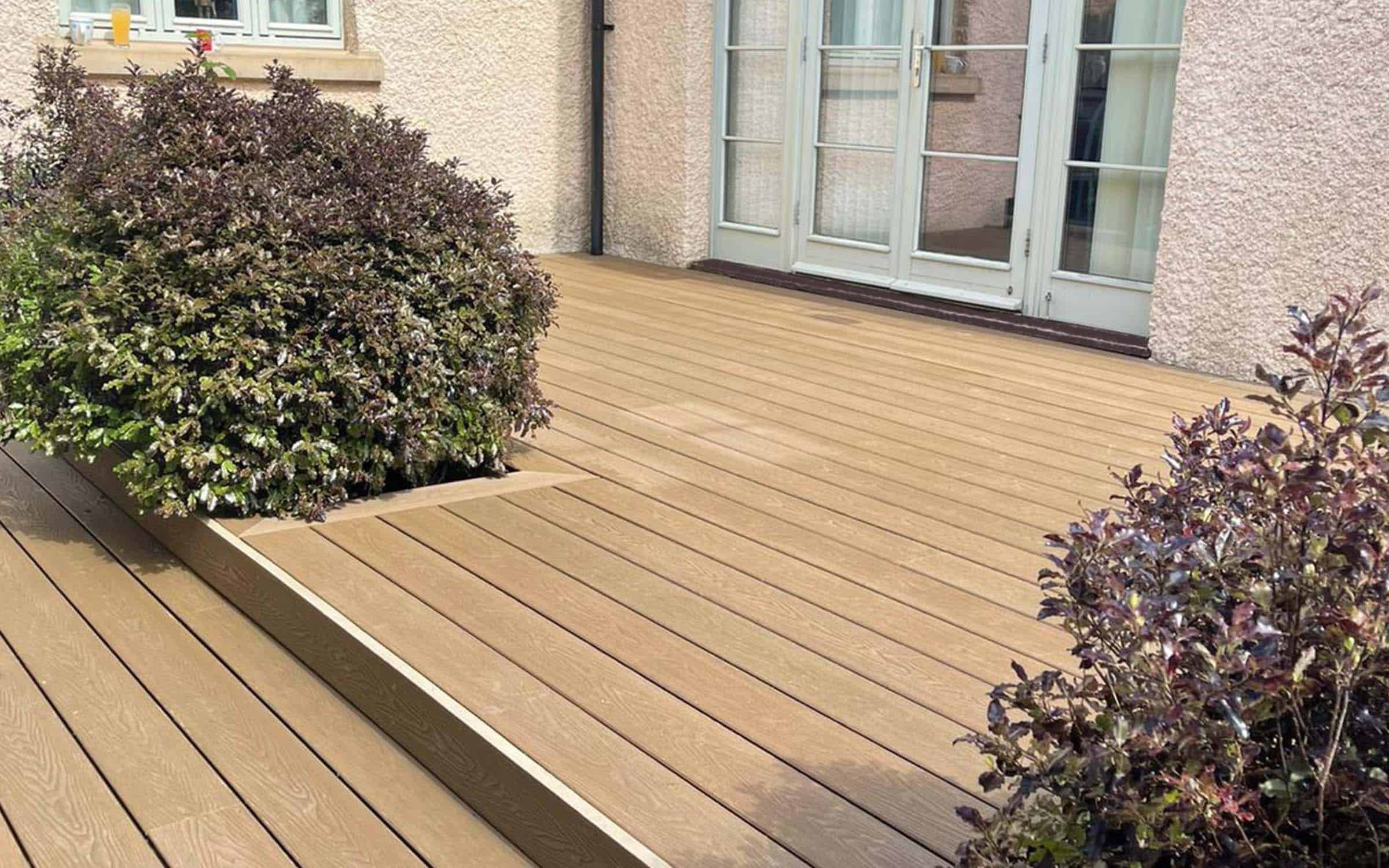 Teak-Composite-Decking-Gallery-Pic-6 (Deluxe).jpg