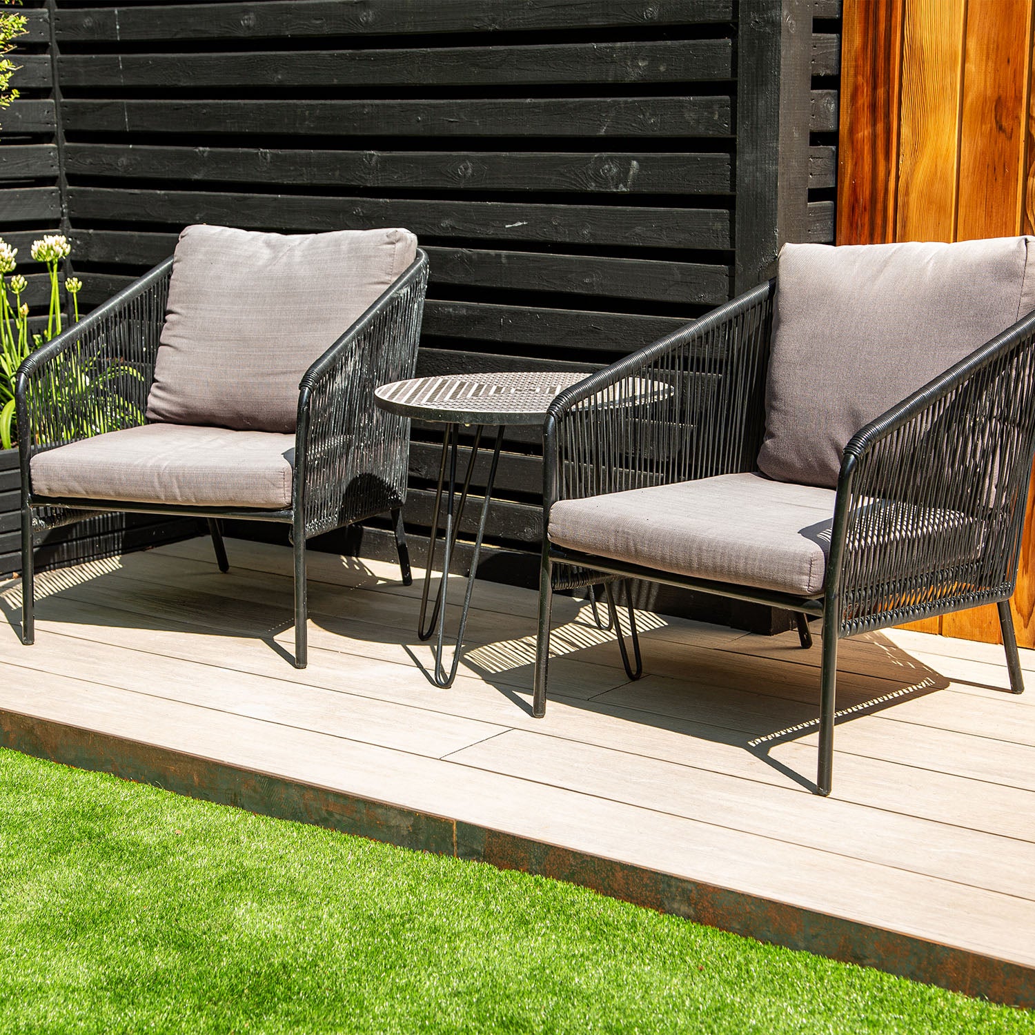 Deluxe Wide Composite Deck Board - Capped composite surface