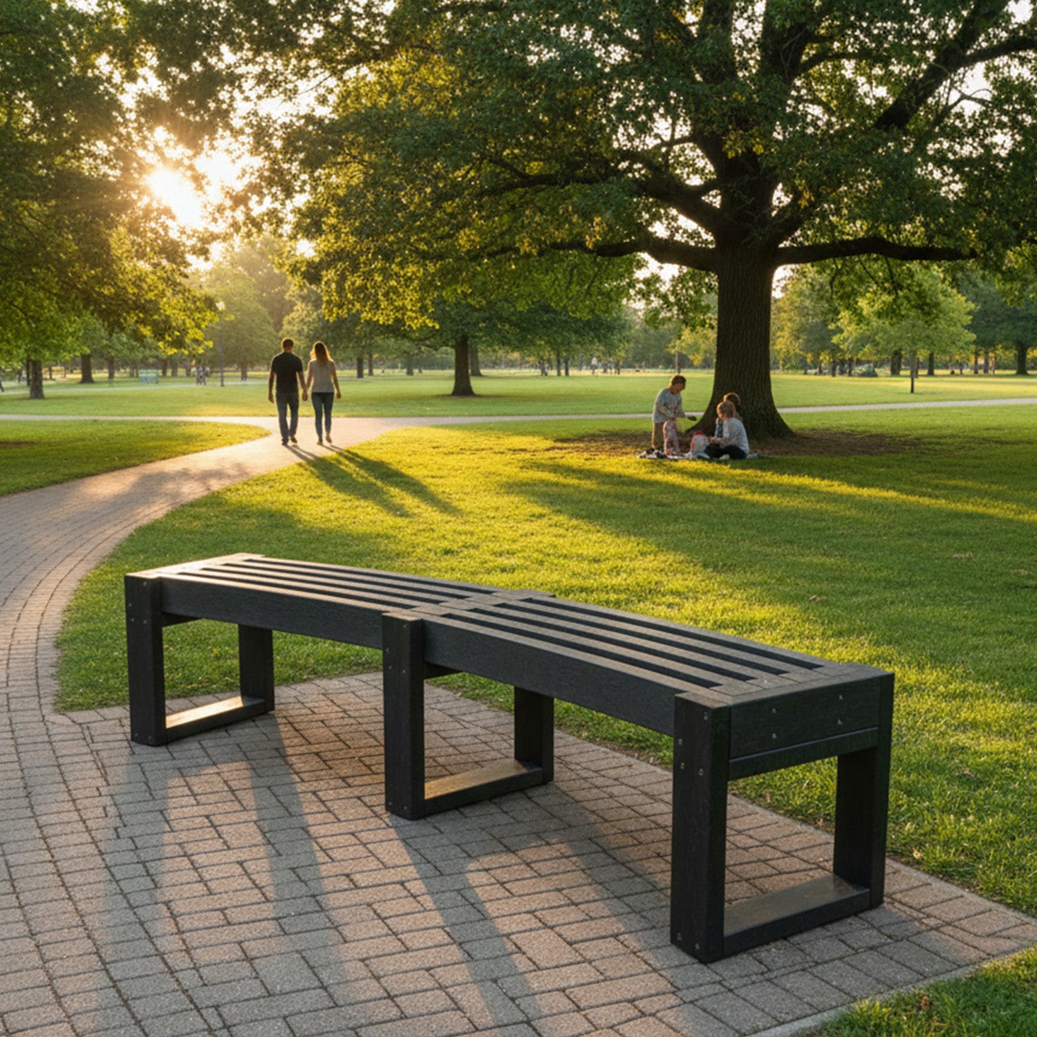 Recycled Plastic Curved Edge Bench - Adaptive layout