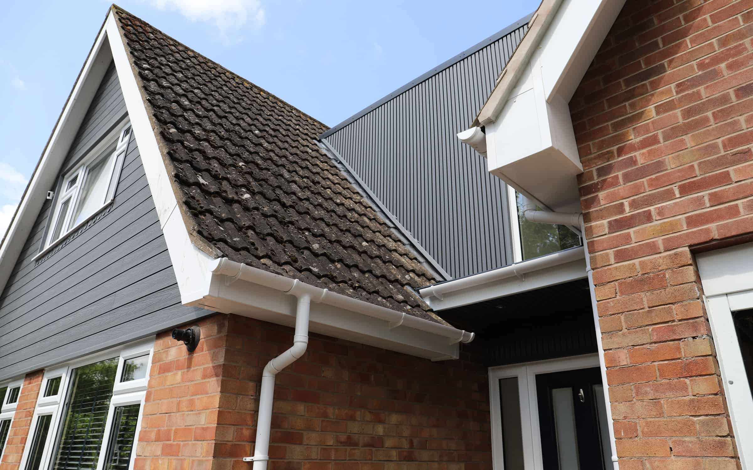 capped composite cladding