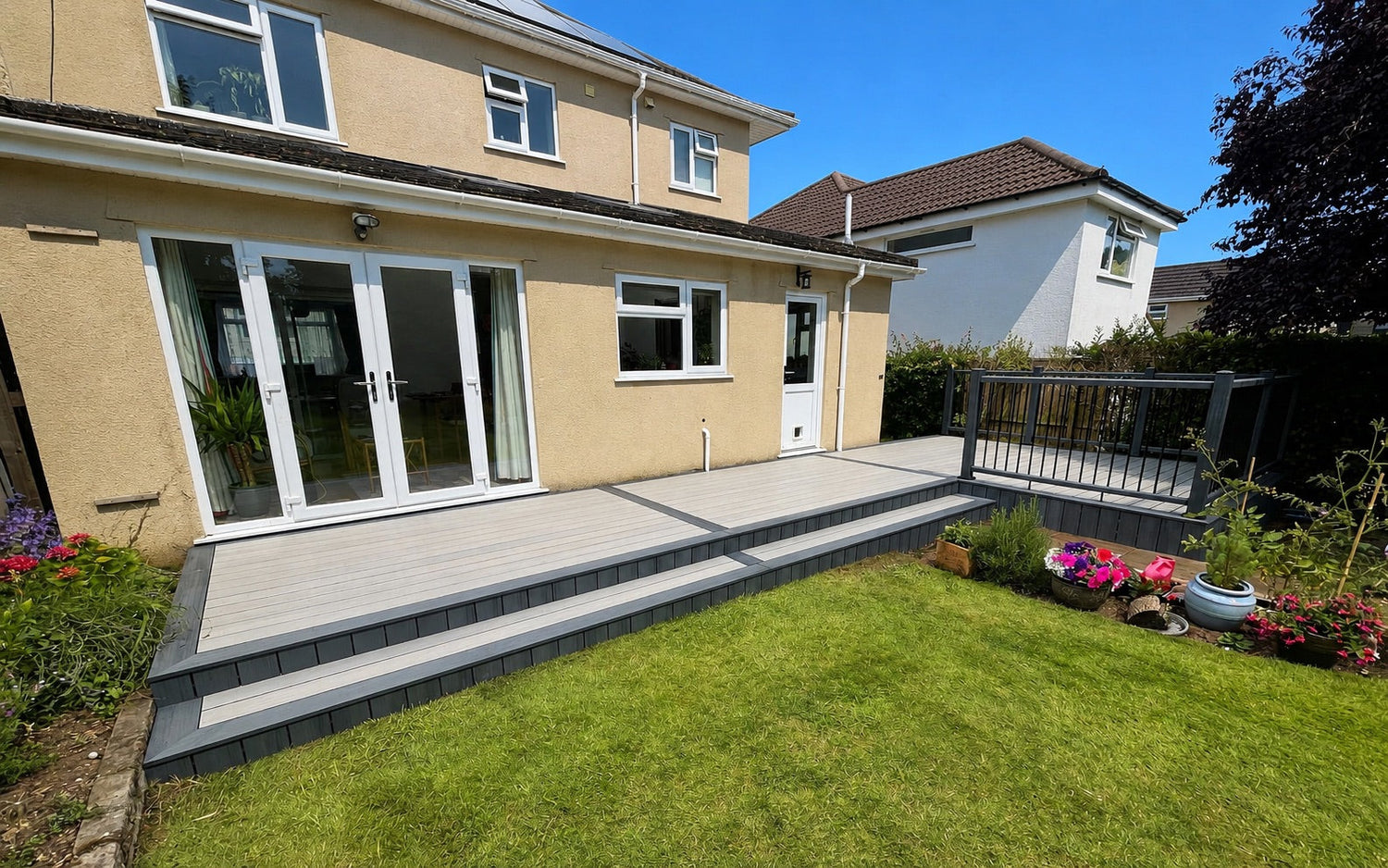 silver birch suntrap composite decking