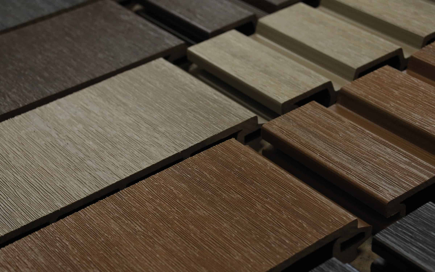 composite fencing colours