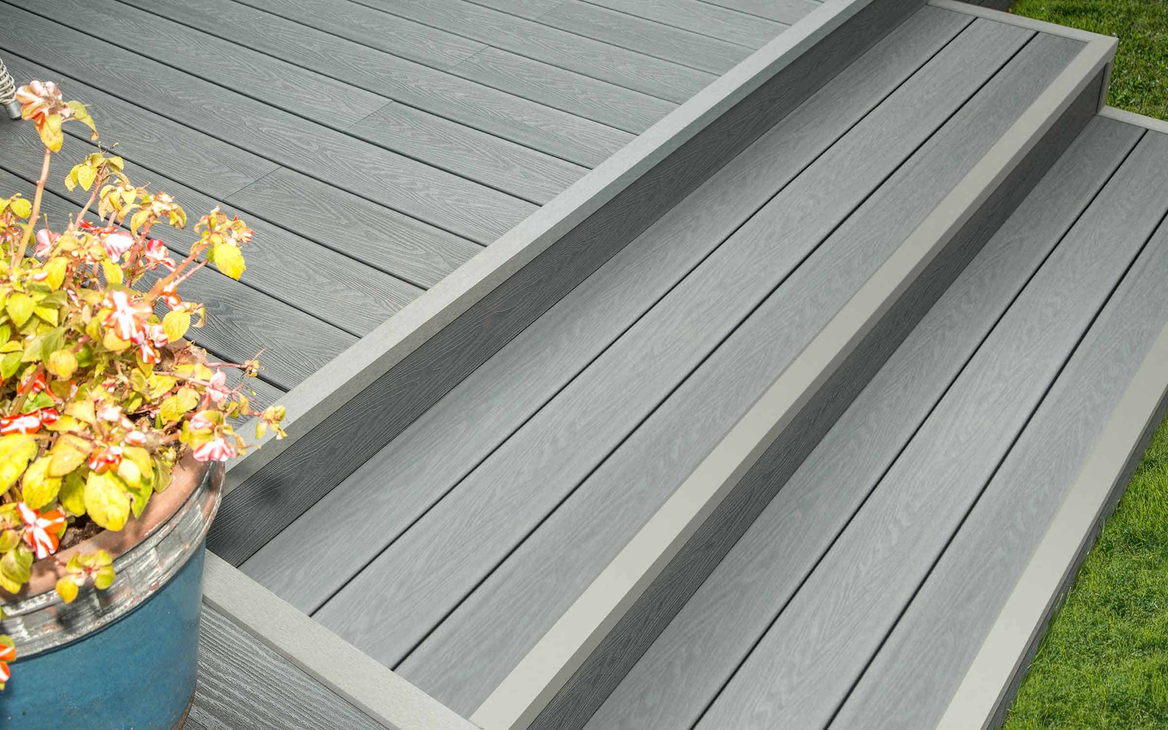 how to install composite decking steps