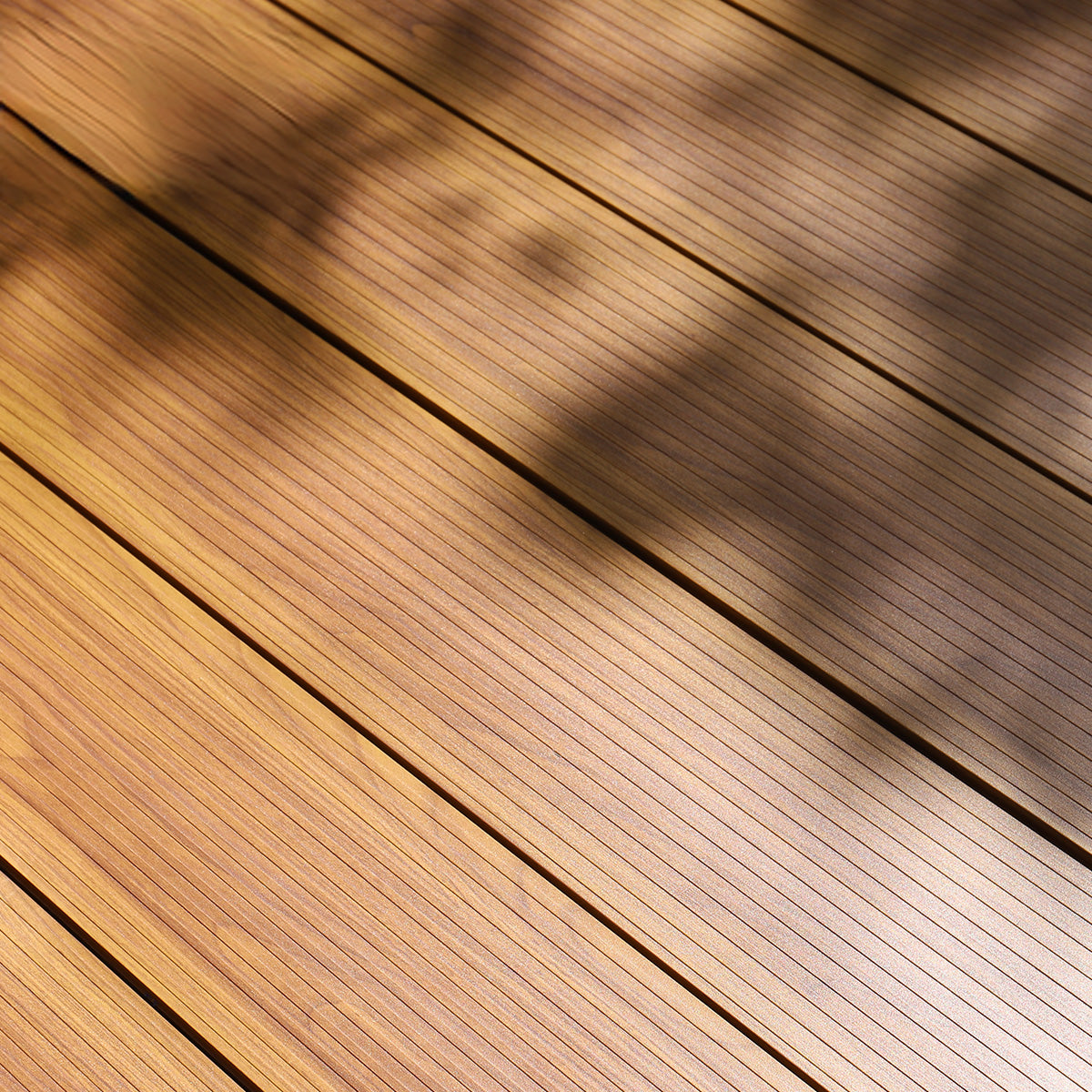 NeoTimber Aluminium Decking Samples - close-up of aluminium deck with horizontal planks
