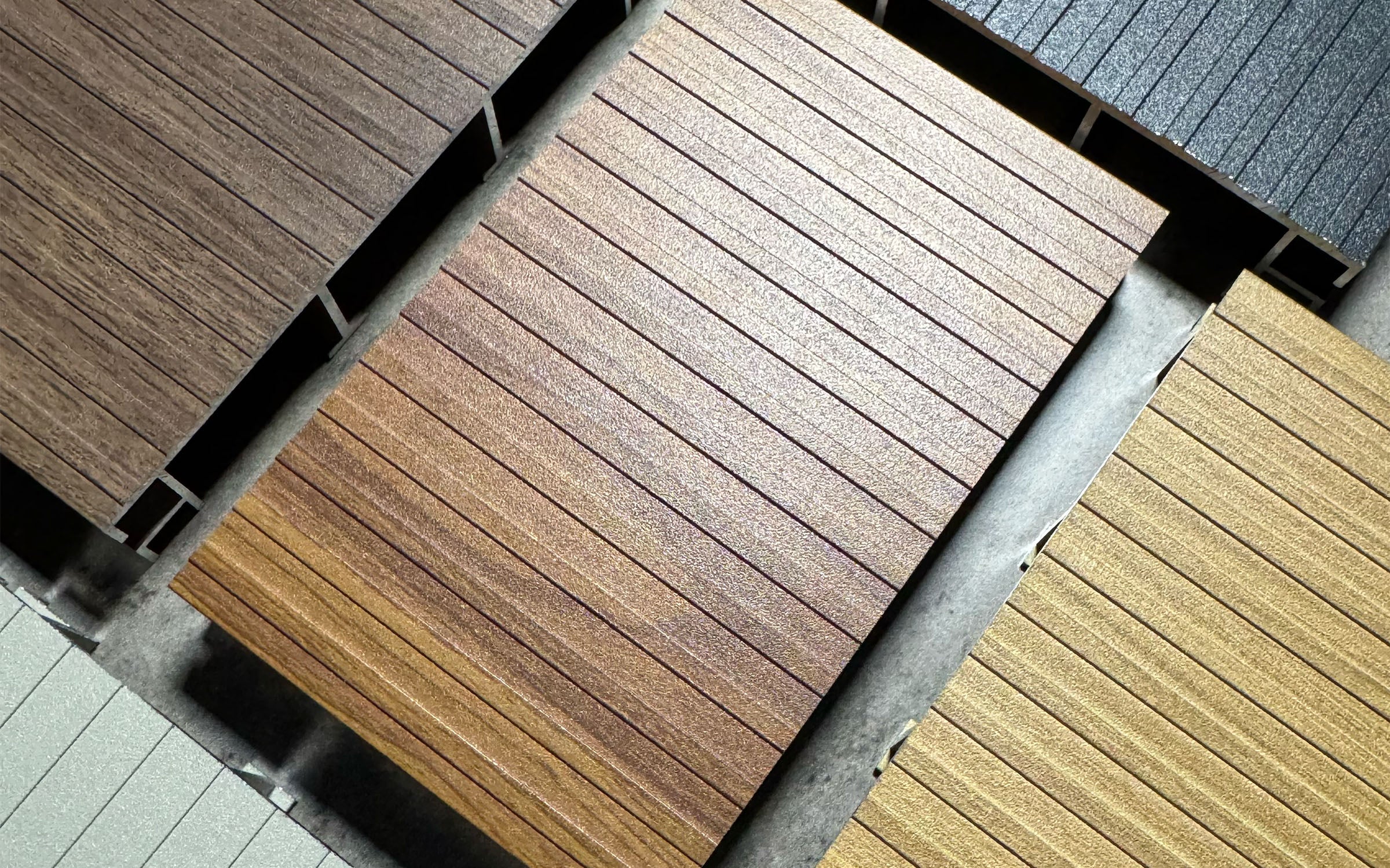 free aluminium decking samples