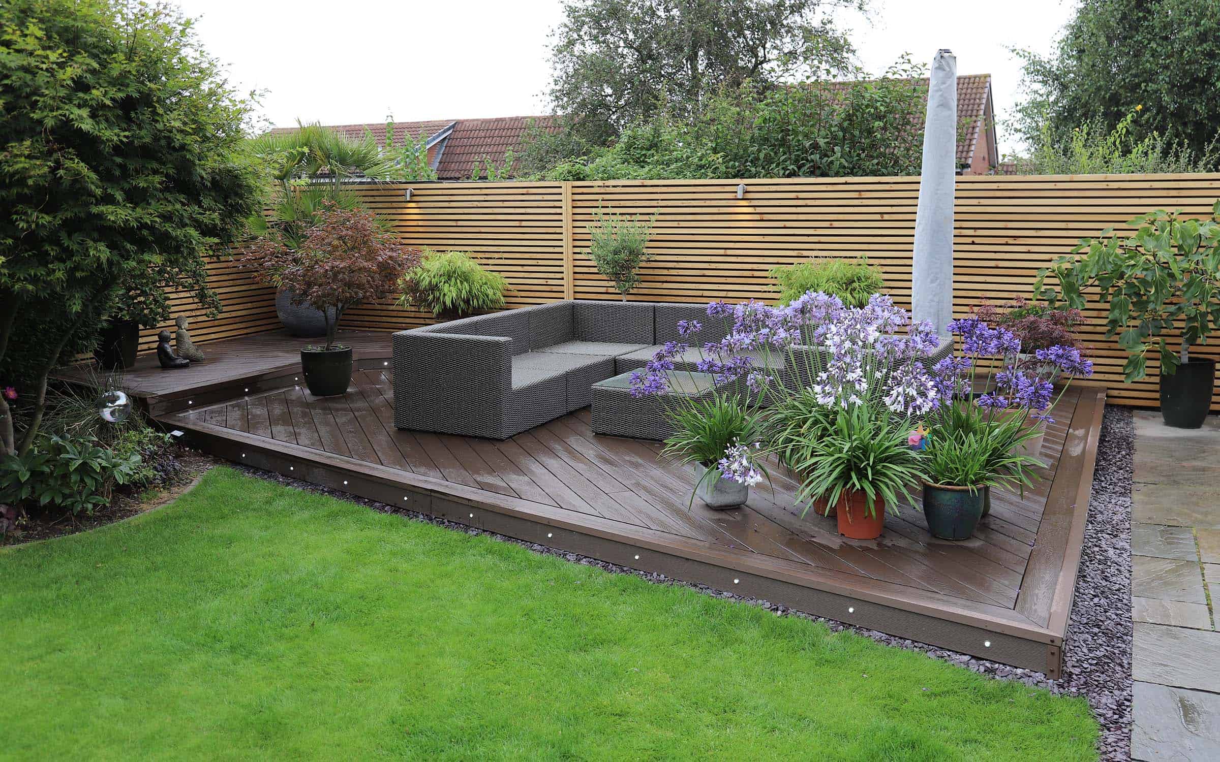 NeoTimber Classic Hollow Deck Board -chocolate composite decking