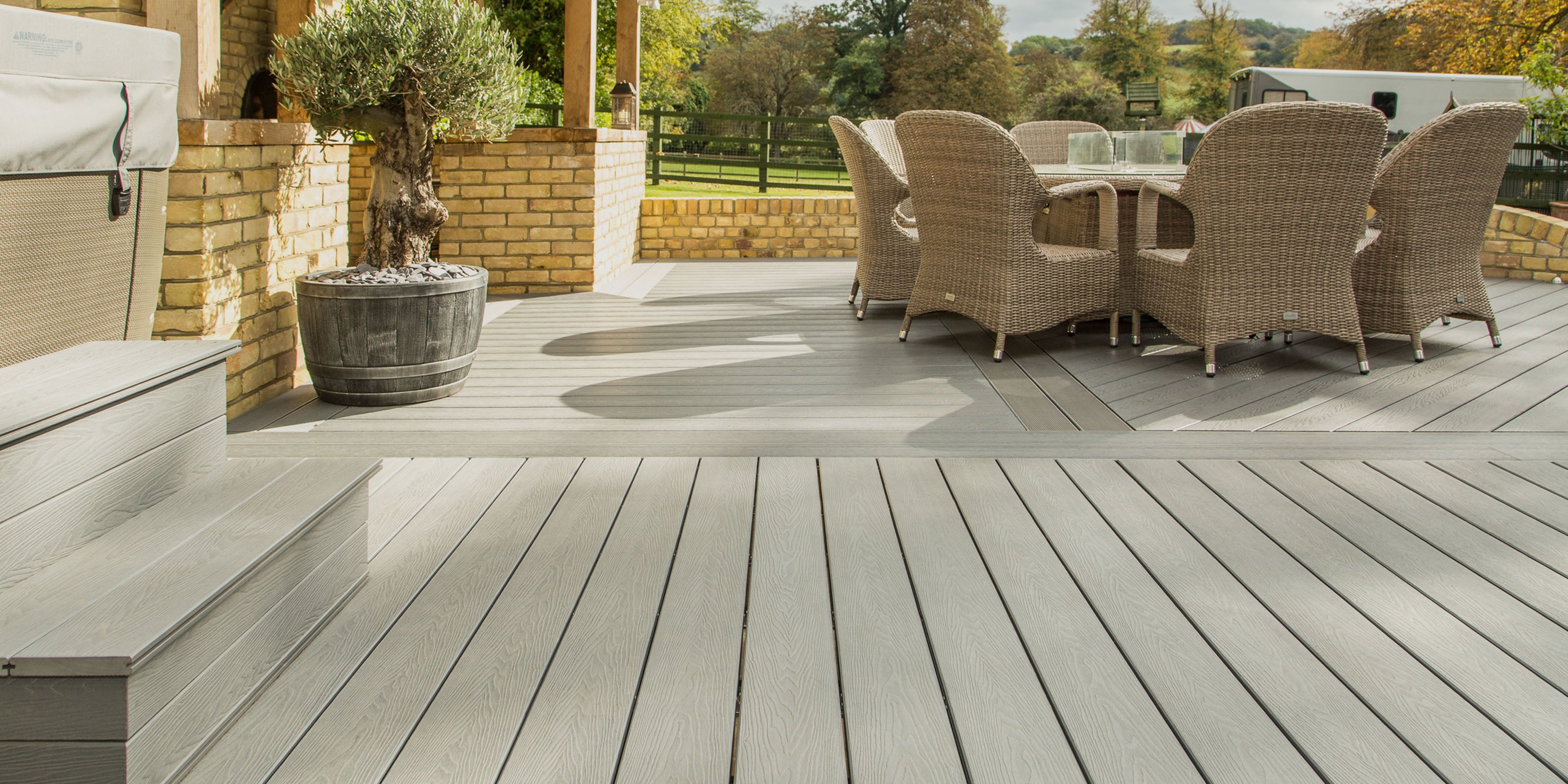 NeoTimber Composite Decking - Grey woodgrain