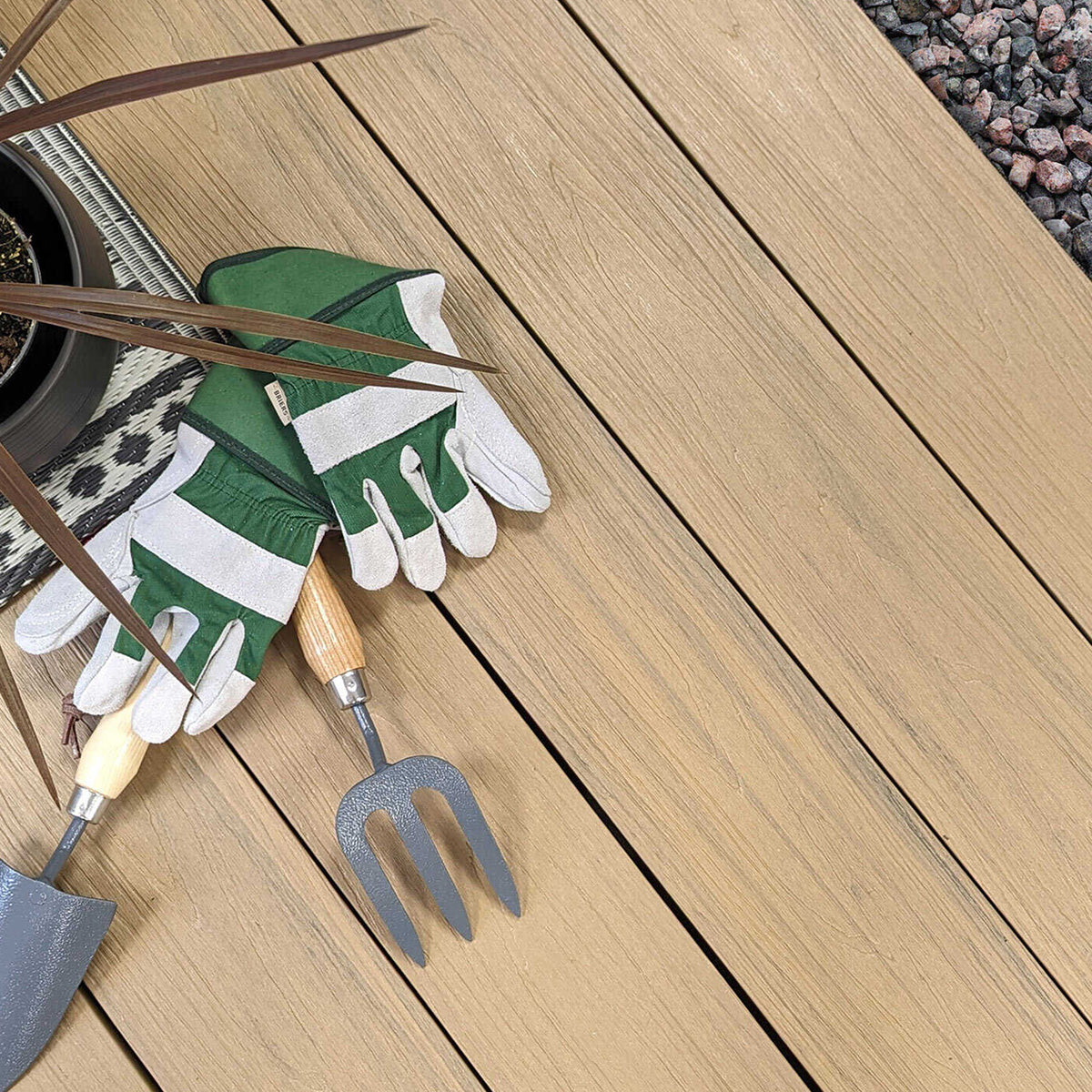 NeoTimber Deluxe Narrow Composite Decking - Oak