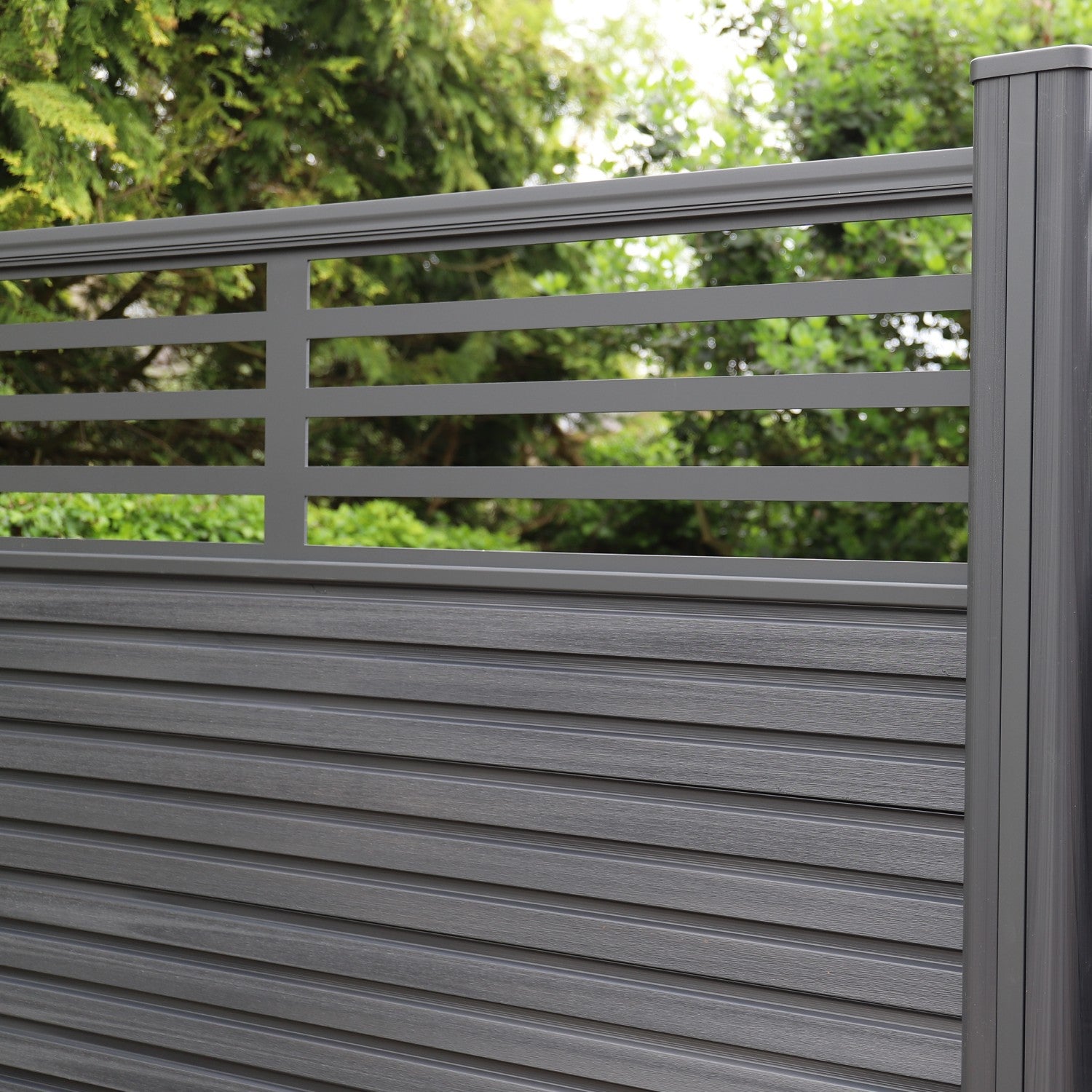 NeoTimber Slatted Fence Panel Set With Linear Screen - Residential garden