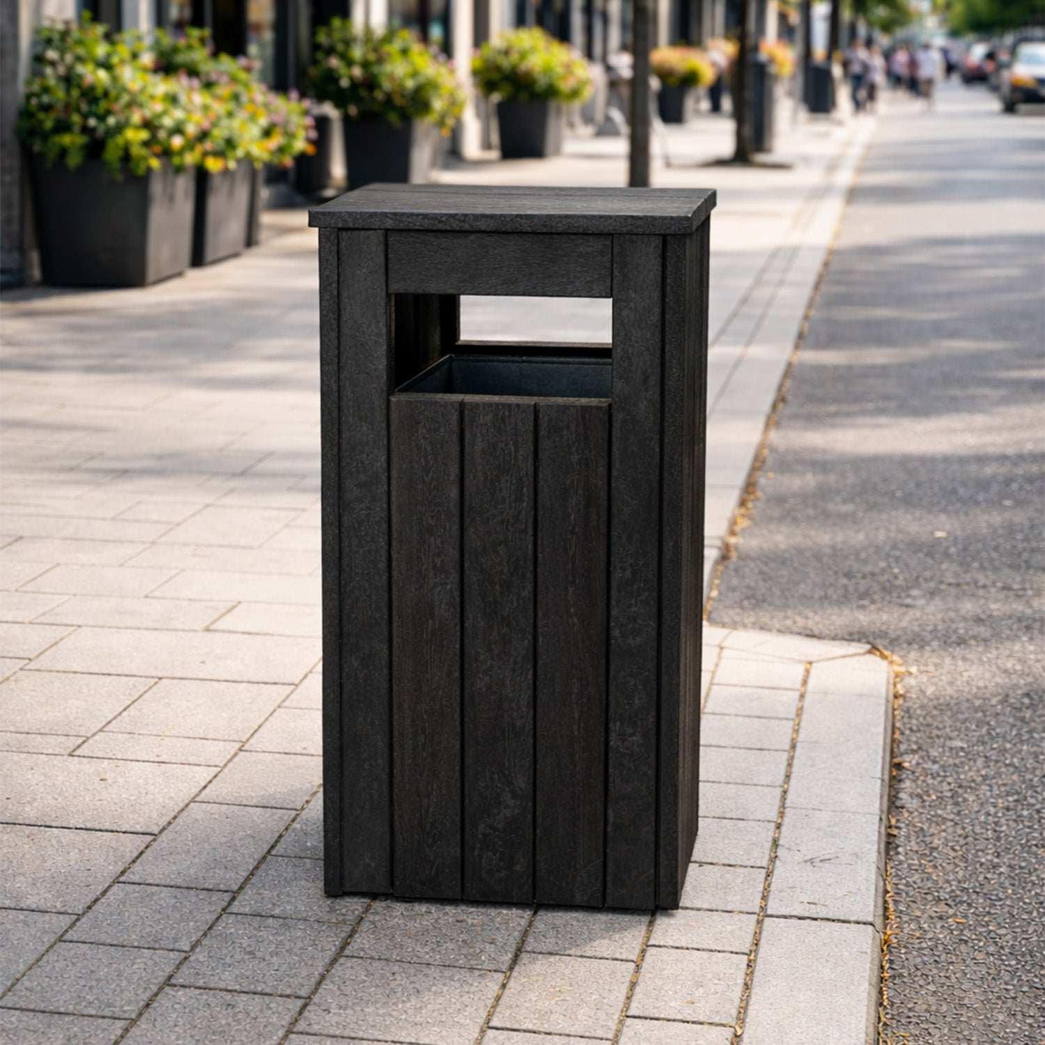 Recycled Plastic Litter Bin - Resists rot and corrosion